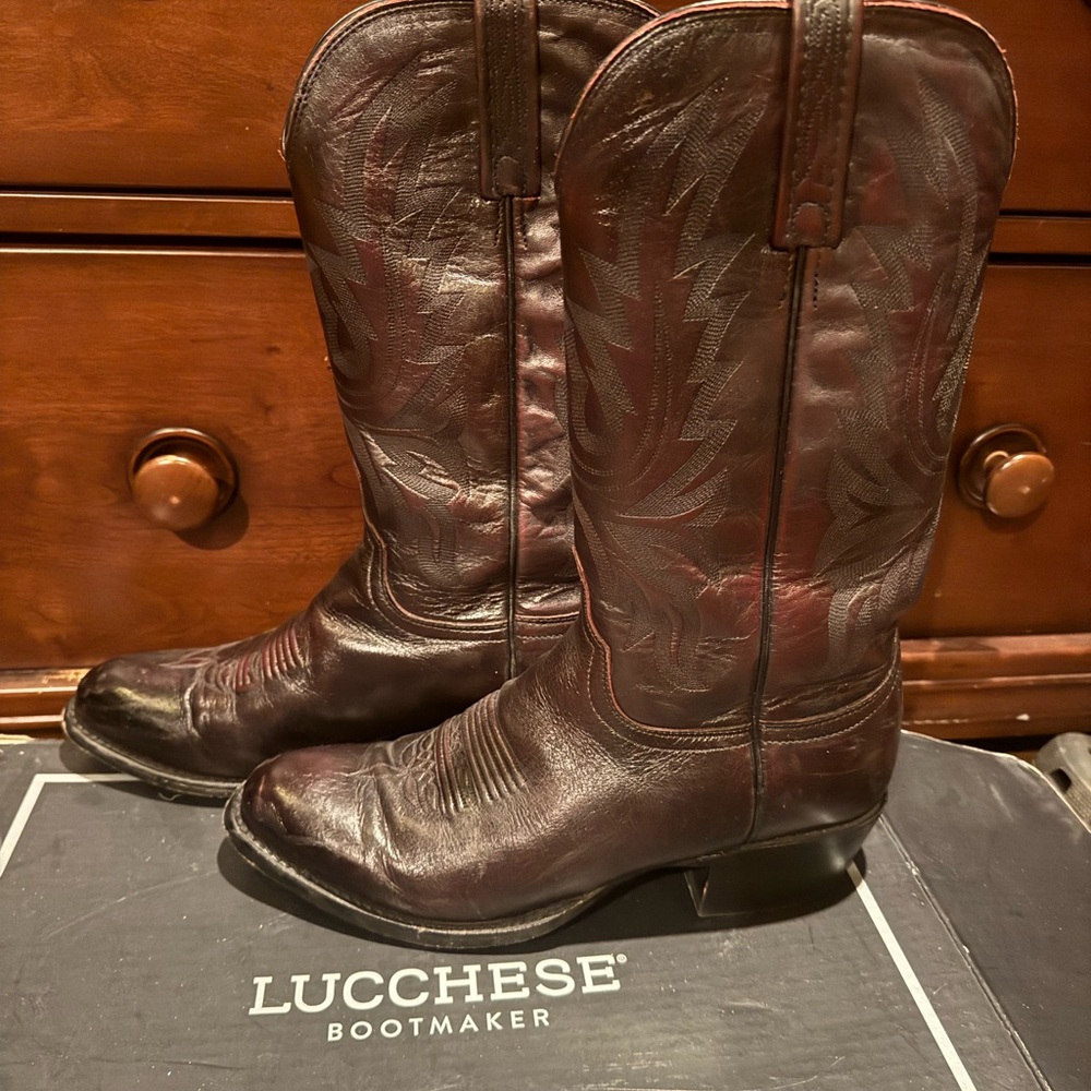 Lucchese Women’s Cherry Brown Western Boots - Picture 2 of 7